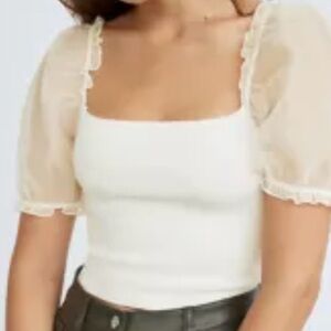 Aritzia Wilfred White Puff Sleeve Top